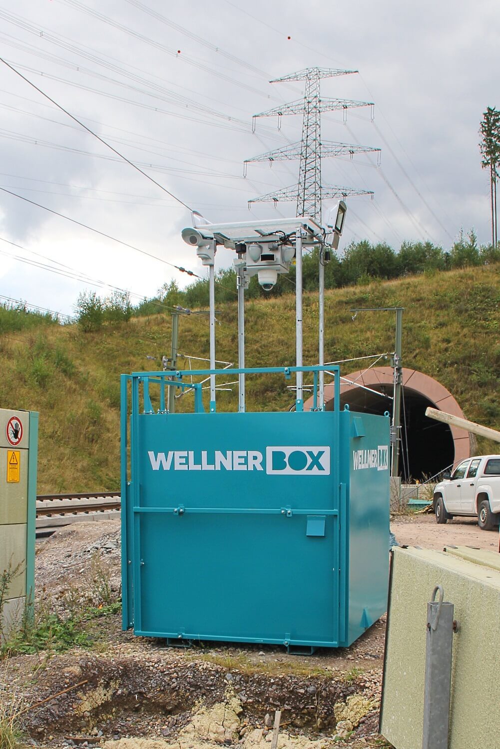 Die WellnerBOX an der Ilmtalbrücke in Thüringen