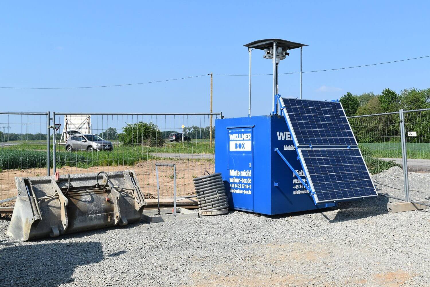 Die WellnerBOX ist dank Solarpanels ganzjährig autark