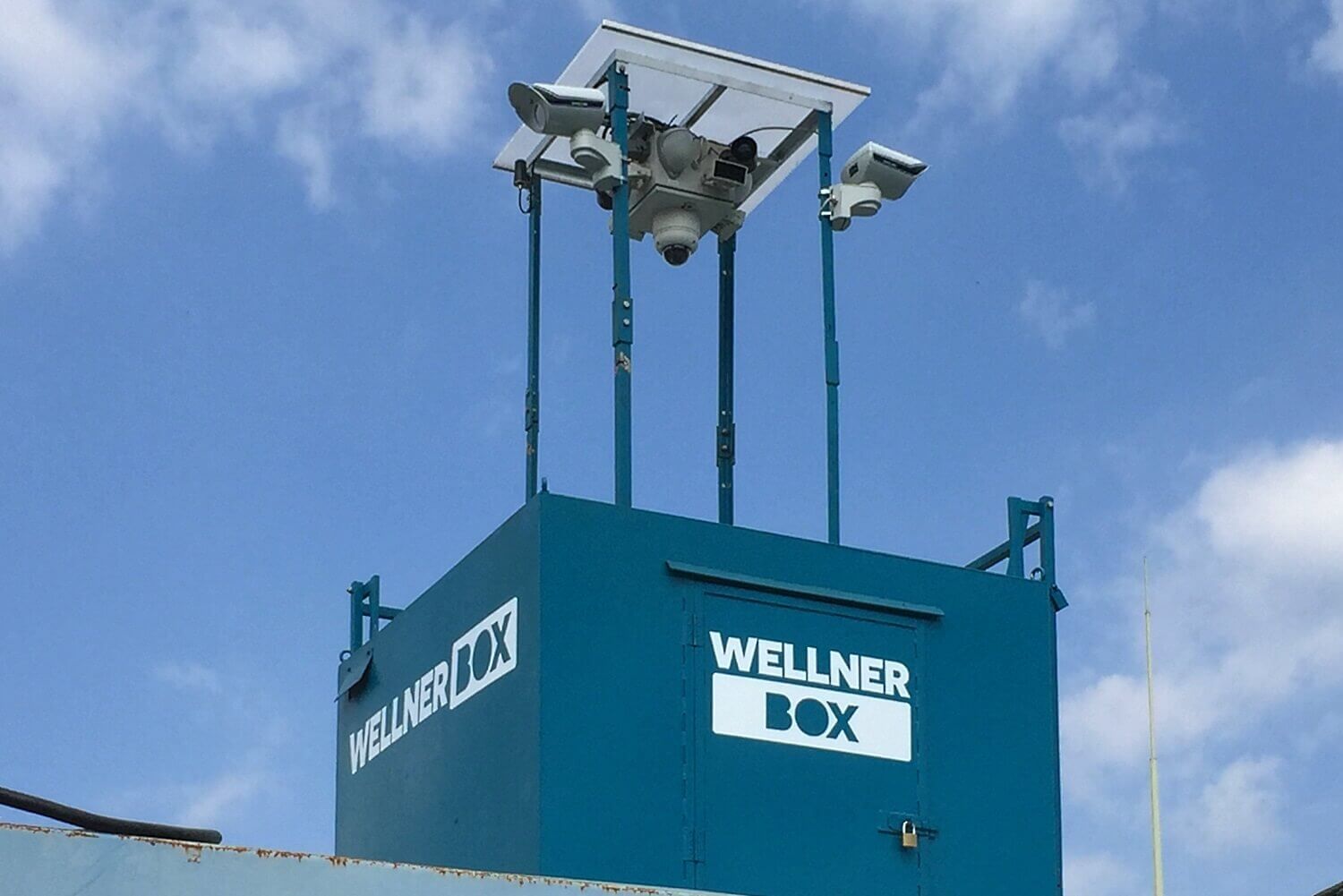 WellnerBOX with long-range detectors
